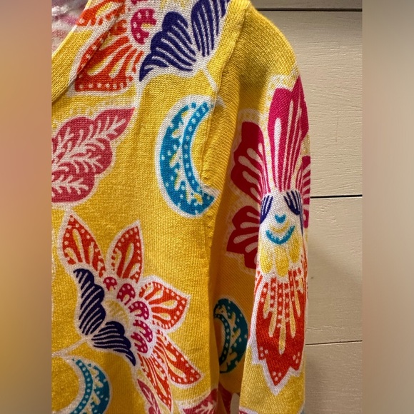 Joseph A -3/4 sleeve Yellow Floral Sweater- medium - Picture 3 of 5